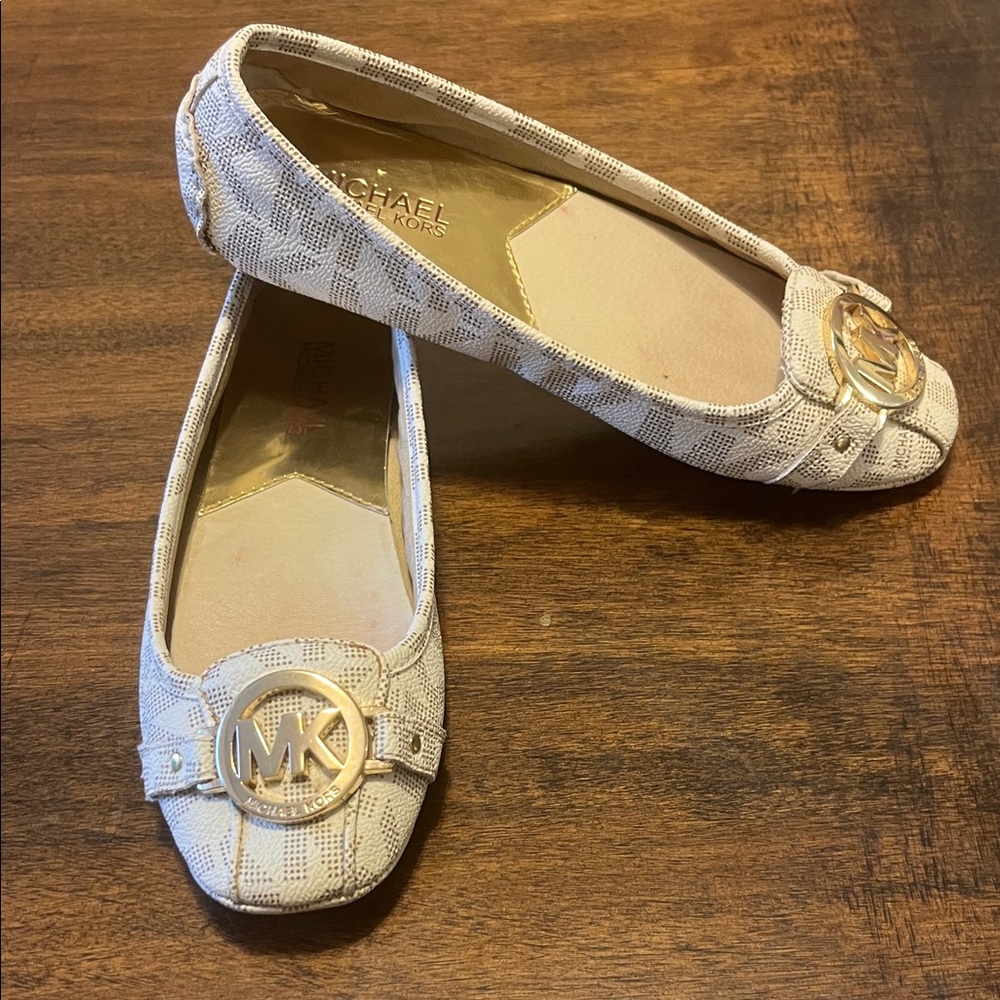 Michael Kors Monogram Cream Ballerinas Flats